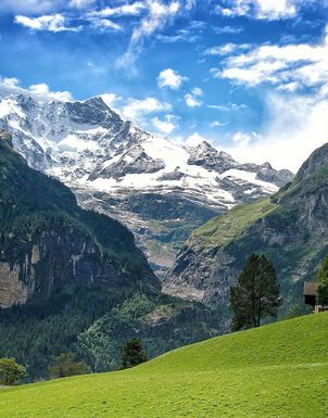 Ausblick auf die Schweizer Alpen
