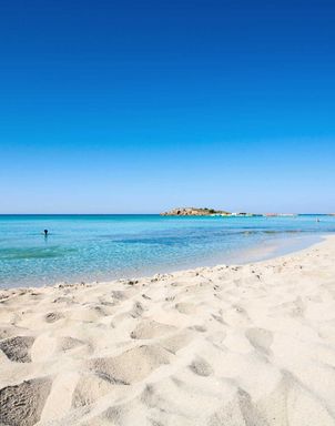 Larnaca Zypern 04 Ab in den Urlaub Zypern