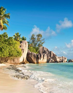 Seychellen 02 Tropischer Strand auf den Seychellen