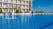 Sur Menorca Hotel, Suites & Waterpark, Spanien, Menorca, Cala Biniancolla, Bild 2